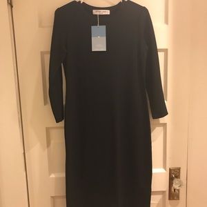 Sonnet James Black Dress, size small